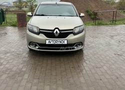 Renault Logan 2015 года