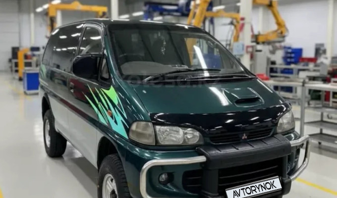 Mitsubishi Delica 1996 года
