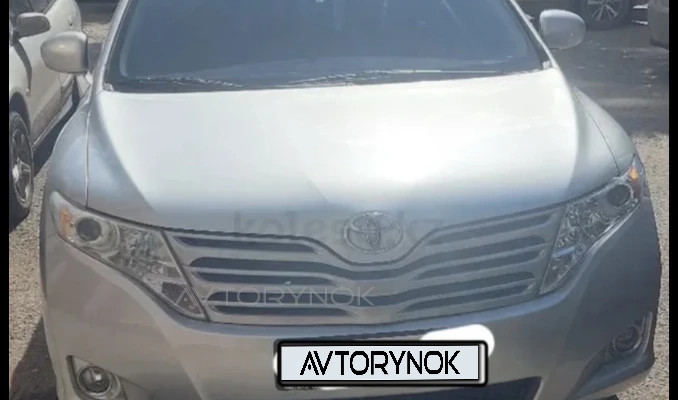 Toyota Venza 2012 года