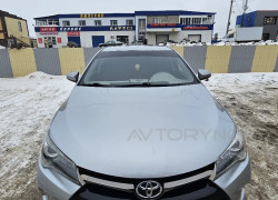 Toyota Camry 2016 года