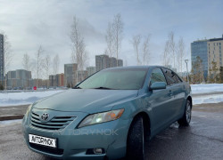 Toyota Camry 2006 года