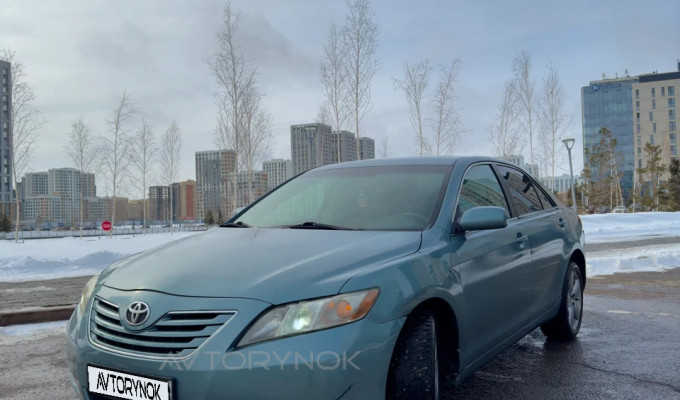 Toyota Camry 2006 года