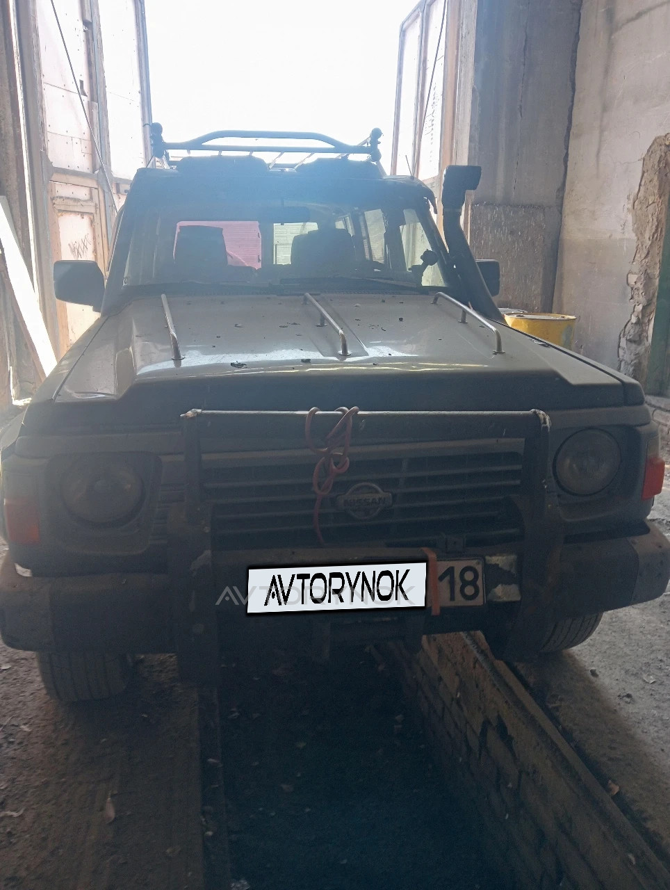 Nissan Patrol, 1998