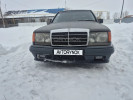 Mercedes-Benz E-Класс 1988 года
