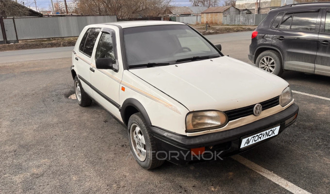 Volkswagen Golf 2002 года