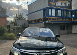 Toyota Camry 2015 года