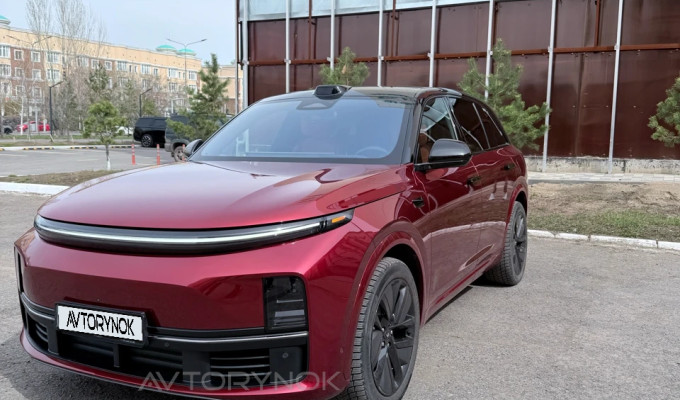 Li L7 2023 года