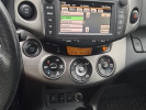 Toyota RAV4 2011 года
