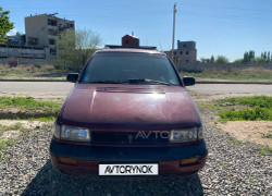 Mitsubishi Space Wagon 1993 года