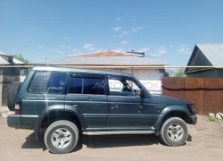 Mitsubishi Pajero 1994 года