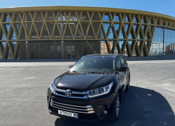 Toyota Highlander 2014 года