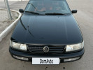 Volkswagen Passat 1993 года
