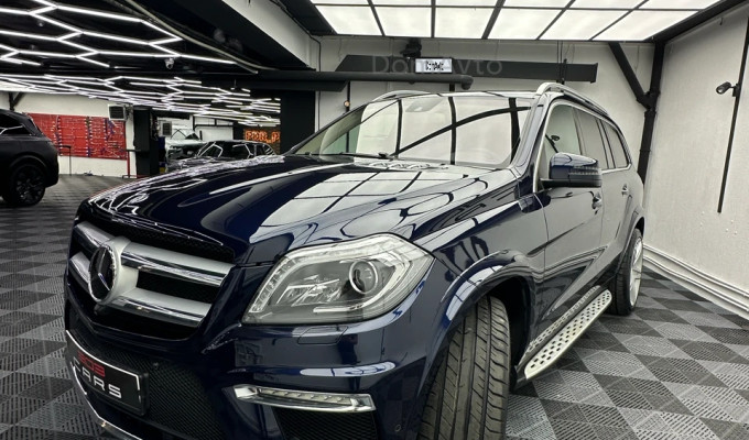 Mercedes-Benz GL-Класс 2016 года