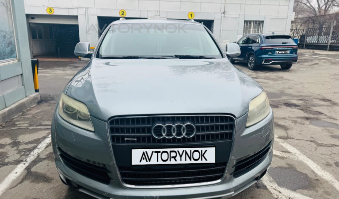 Audi Q7 2007 года