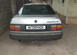 Volkswagen Passat 1992 года