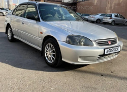 Honda Civic 2000 года