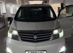 Toyota Alphard 2007 года