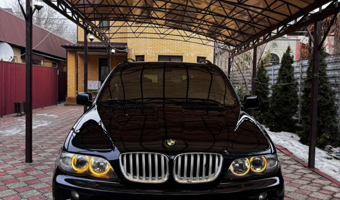 BMW X5 2005 года