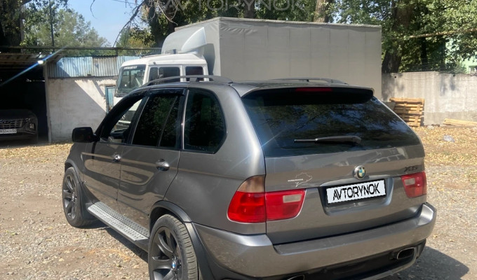 BMW X5 2005 года