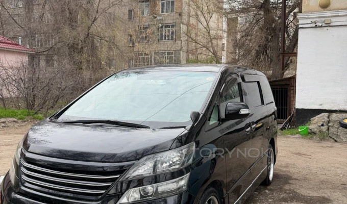 Toyota Vellfire 2008 года