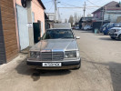Mercedes-Benz E-Класс 1990 года