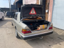 Mercedes-Benz E-Класс 1990 года