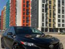 Toyota Camry 2020 года