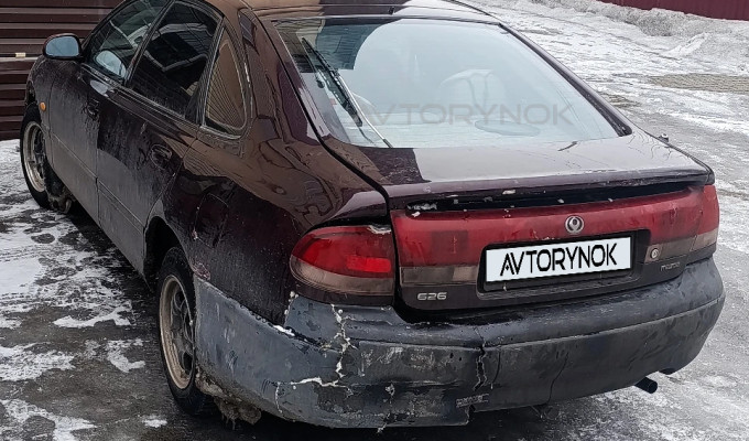 Mazda 626 1993 года