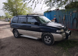 Mazda MPV 1996 года