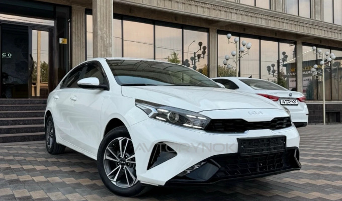 Kia Cerato 2024 года