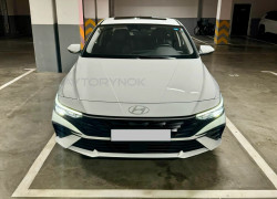 Hyundai Elantra 2024 года