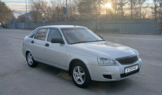 ВАЗ (Lada) Priora 2012 года
