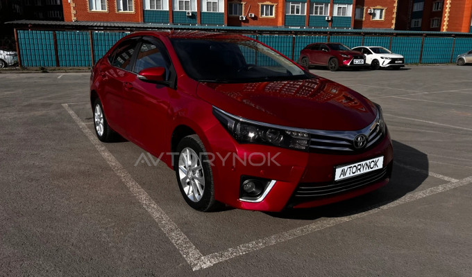 Toyota Corolla 2013 года