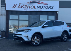 Toyota RAV4 2018 года