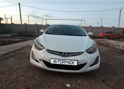 Hyundai Elantra 2015 года