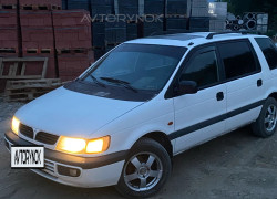 Mitsubishi Space Wagon 1996 года