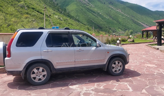 Honda CR-V 2003 года