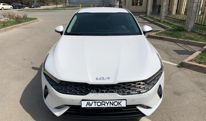 Kia K5 2024 года