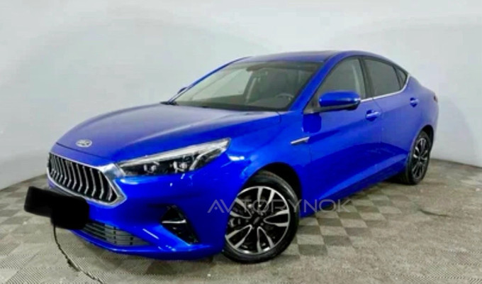 JAC J7 2022 года