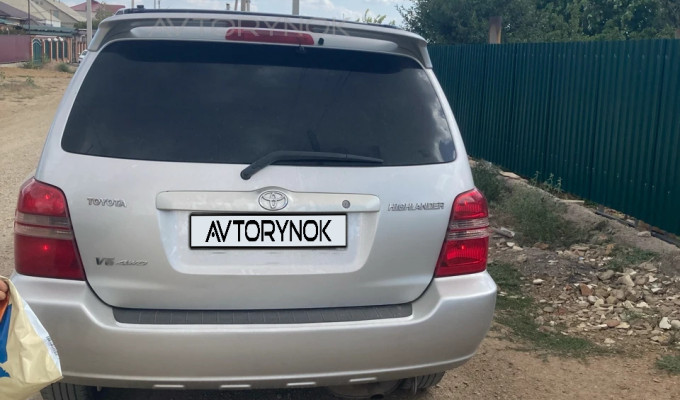 Toyota Highlander 2001 года