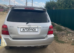 Toyota Highlander 2001 года