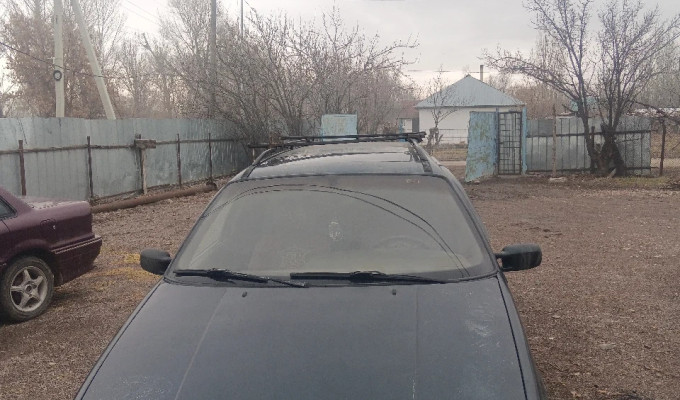 Volkswagen Passat 1993 года