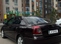 Toyota Avensis 2006 года