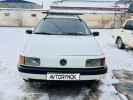 Volkswagen Passat 1992 года