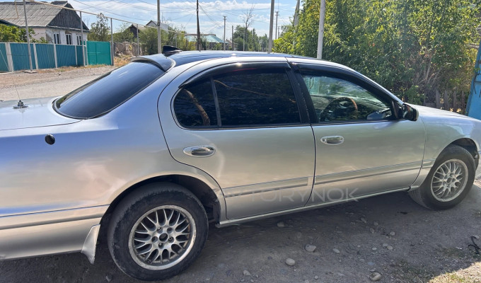 Nissan Cefiro 1997 года