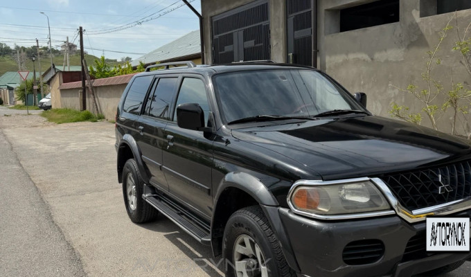 Mitsubishi Montero Sport 2001 года