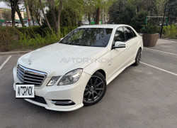Mercedes-Benz E-Класс 2011 года