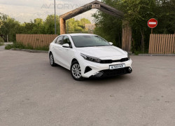 Kia Cerato 2024 года