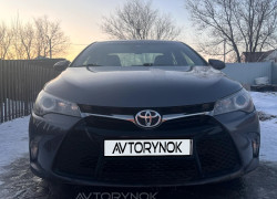 Toyota Camry 2015 года