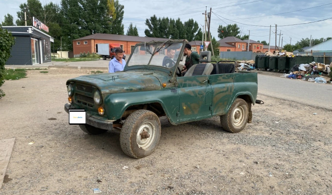 УАЗ 469 1983 года